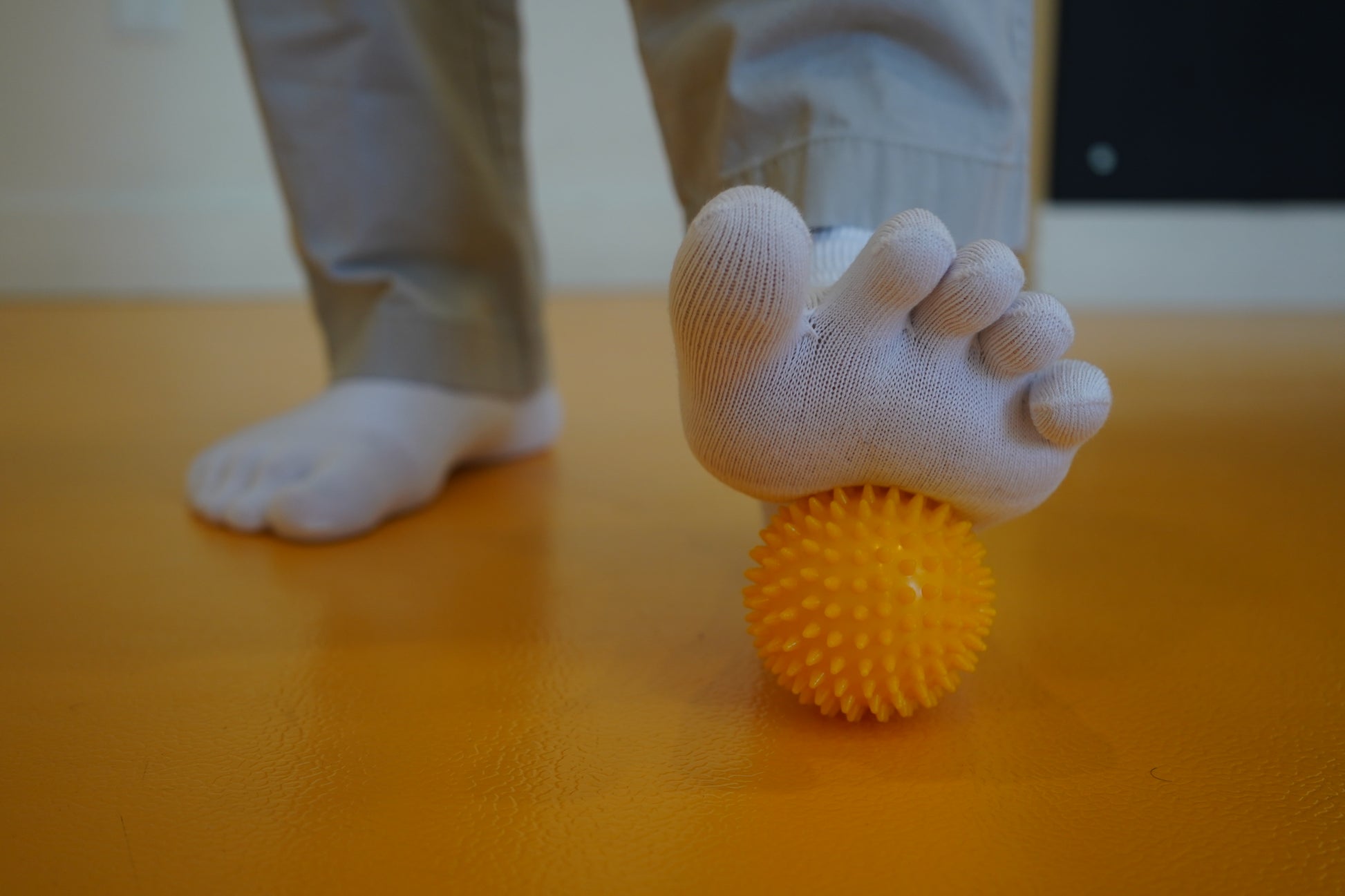 Valuura Toe Socks
