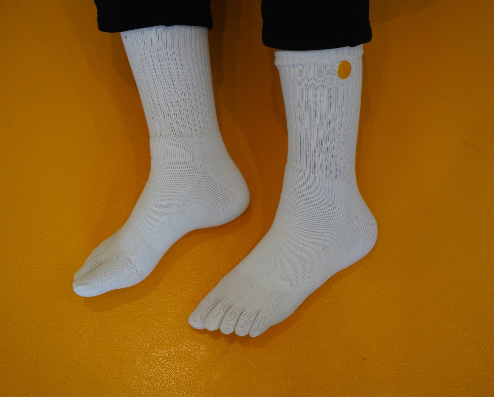 Valuura Toe Socks